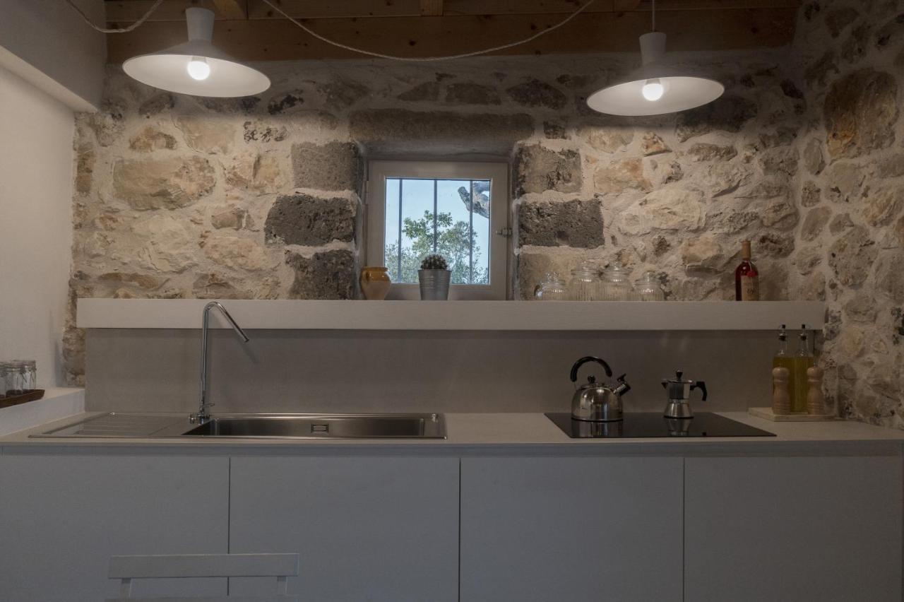 La Nicchia-trullo Apartment *